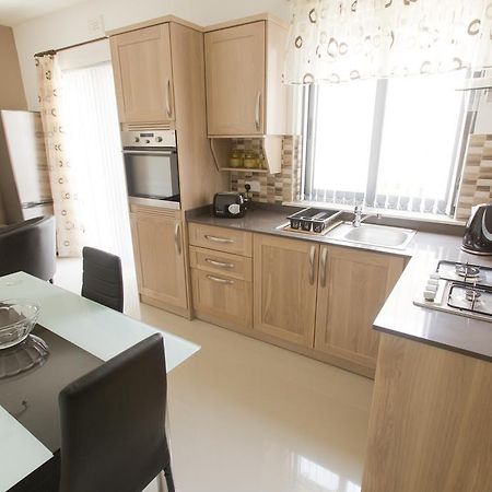 Marsalforn Waterside Apartments חדר תמונה